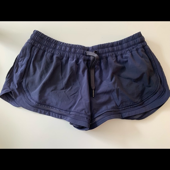 Women’s Lululemon Short - Size 10, Navy, Like New